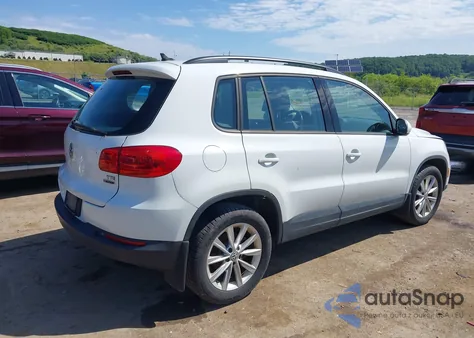 2017 Volkswagen Tiguan 2.0T/2.0T S из США, поврежденный, VIN WVGBV7AX4HK050796